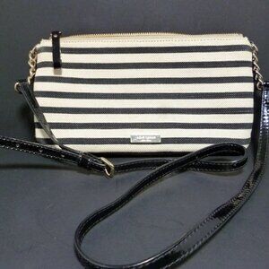 Super Chic Kate Spade NY Cross Body Black & White Leather 2000s Shoulder Bag